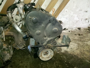 VW Golf 1,9TDI Motor AHU