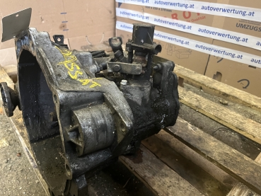 VW Passat 1,6 TD Getriebe AFF26040