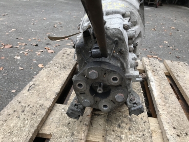 BMW 525i E34 141kW ZF1053401089 Getriebe