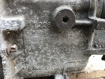 BMW 525i E34 141kW ZF1053401089 Getriebe