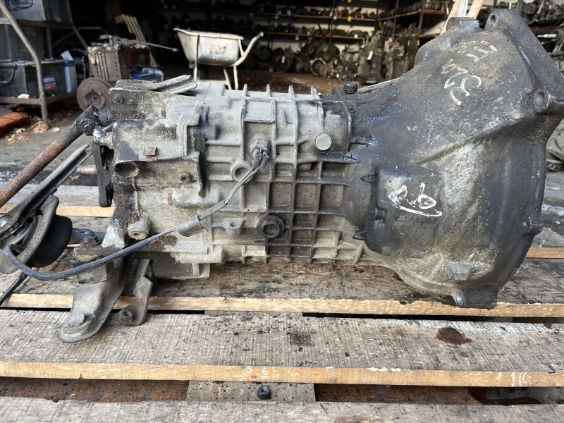 BMW 320i E30 Getrag 240.0.0130.9 Getriebe