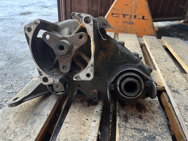 BMW 325 Allrad ZF 007621 Getriebe