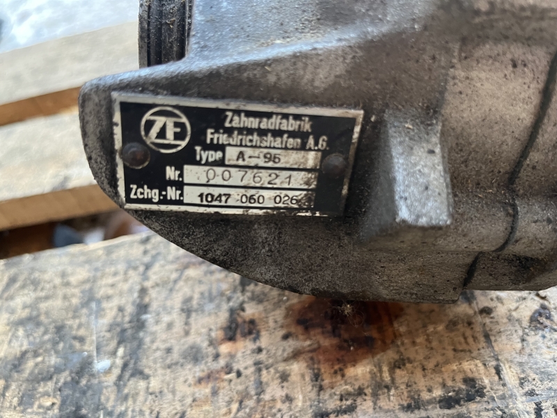 BMW 325 Allrad ZF 007621 Getriebe