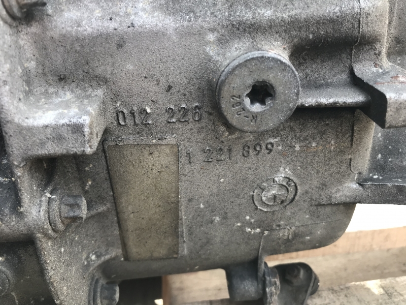 BMW 325tds E36 ZF 1053401098 Getriebe