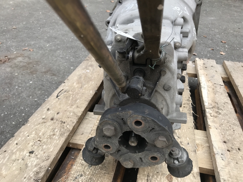 BMW 528i E39 ZF 1053401097 Getriebe