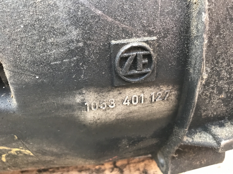 BMW 320TD E46 ZF 1053401127 Getriebe Teileträger