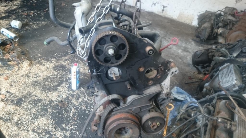 VW Passat 1,9 TDI Motor