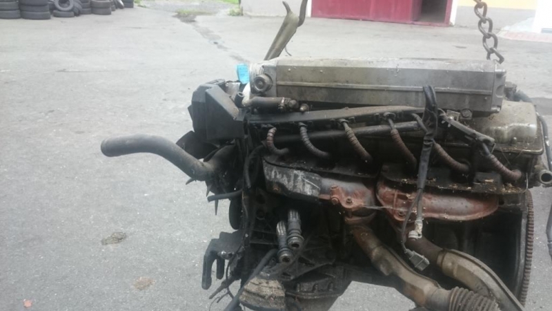BMW 750i V12 E32 Motor 5012A